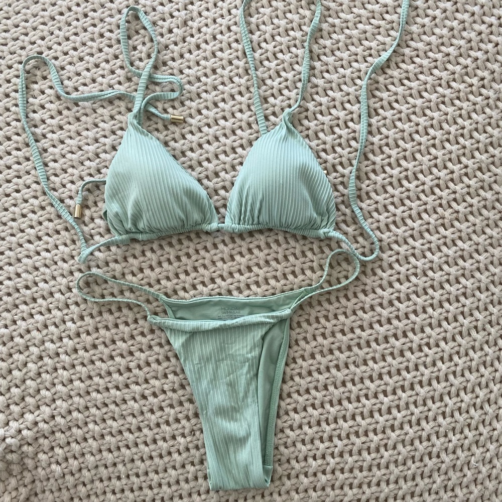 Monday swim bikini